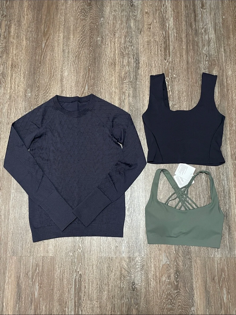 NWT/NWOT Lululemon Matching Bundle. Size Tops 6, XXS-XS / Bottom 4